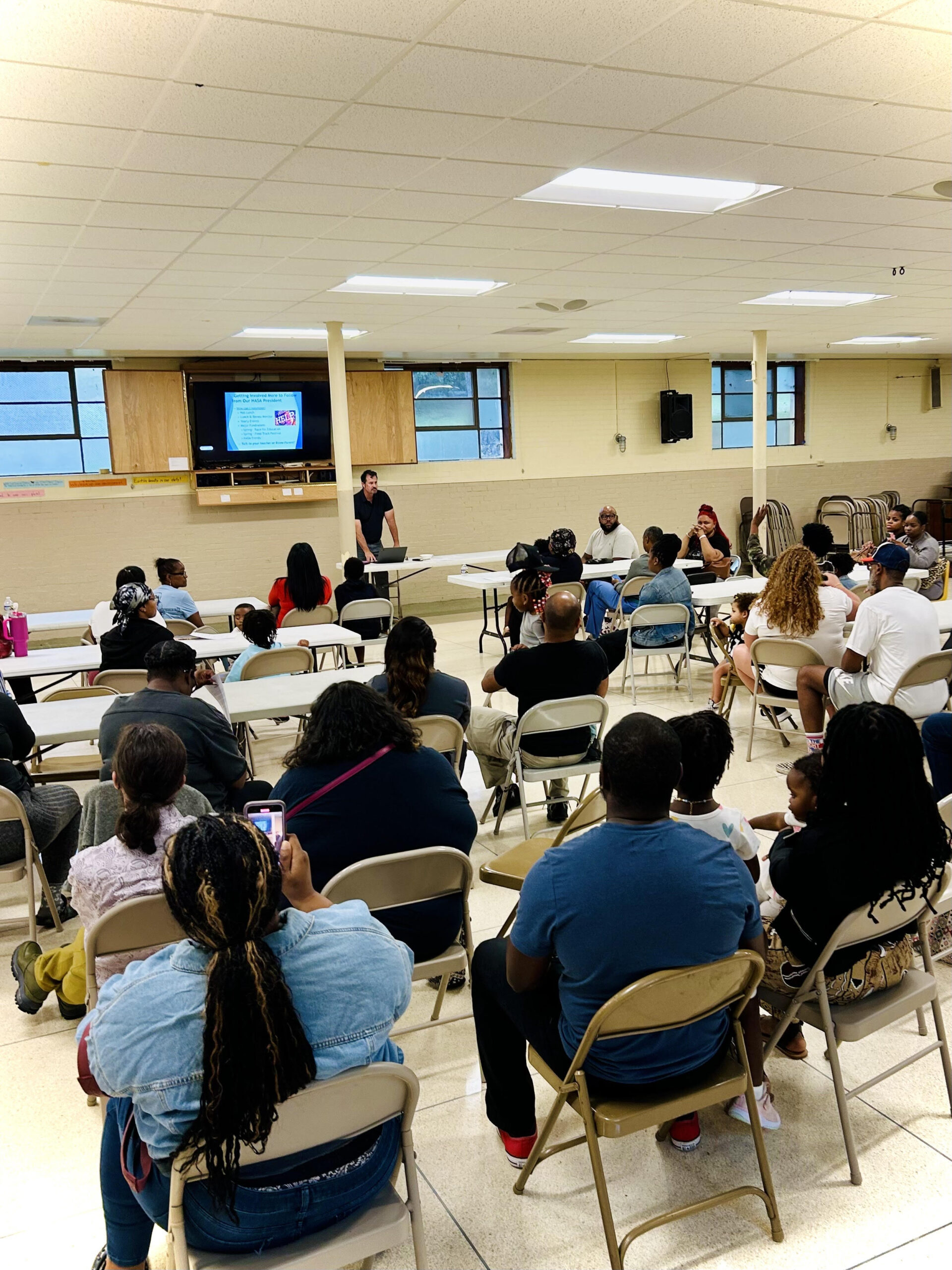 SFA Welcomes Back Faculty & Staff